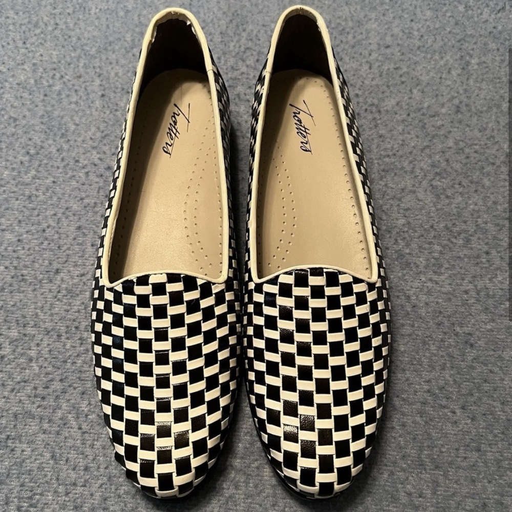 FITS 9Women's sz 9.5 N Trotters Liz Black White Woven Leather Ballet Flats Shoes
